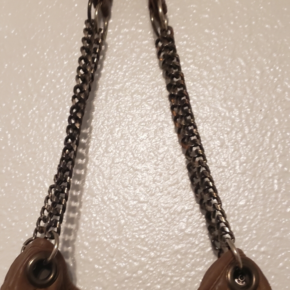 PAUL & SISTER QUILTED TAUPE LAMB LEATHER HANDBAG - Picture 5 of 10